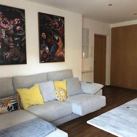 Un Lindo Piso Acogedor Para Desconectar En Sort Exteriér fotografie